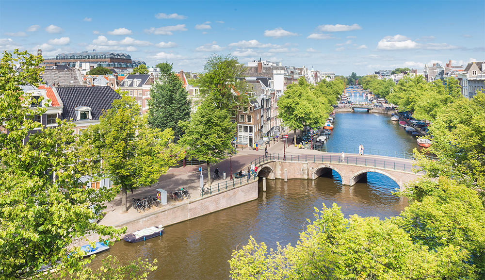 Trải nghiệm thú vị trên những kênh đào ở Amsterdam, Hà Lan