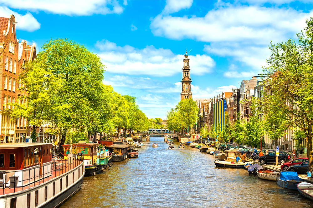 Trải nghiệm thú vị trên những kênh đào ở Amsterdam, Hà Lan