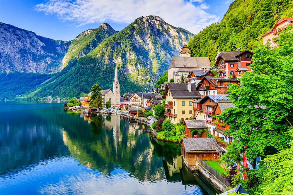 Ghé thăm thị trấn đẹp như cổ tích Hallstatt - hòn ngọc nước Áo