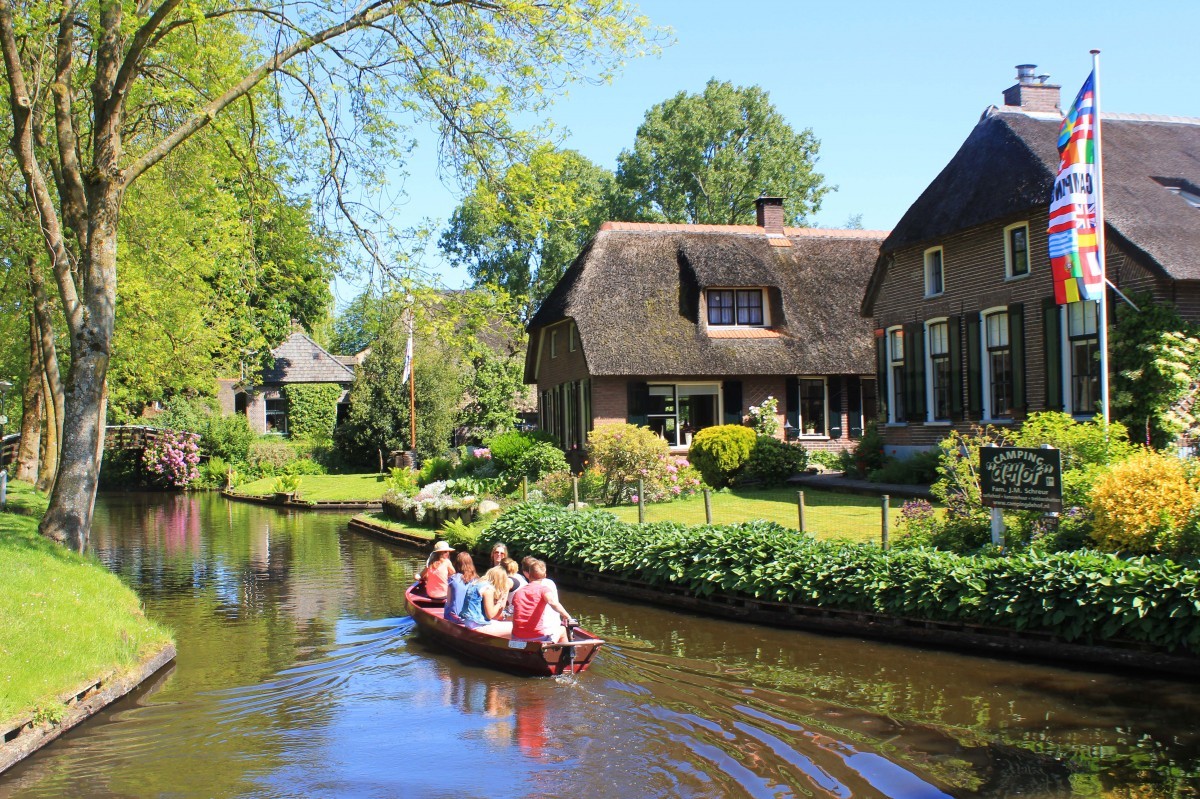 Khám phá Giethoorn ngôi làng cổ tích đẹp nhất Hà Lan