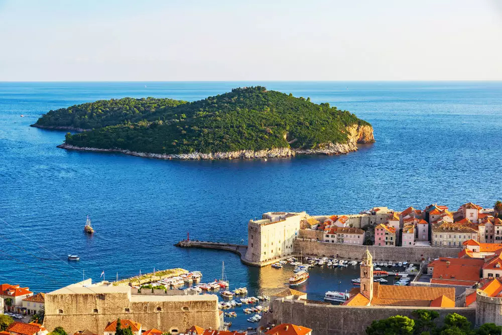 Sức hút của thành phố Dubrovnik, Croatia – viên ngọc của vùng biển Adriatic